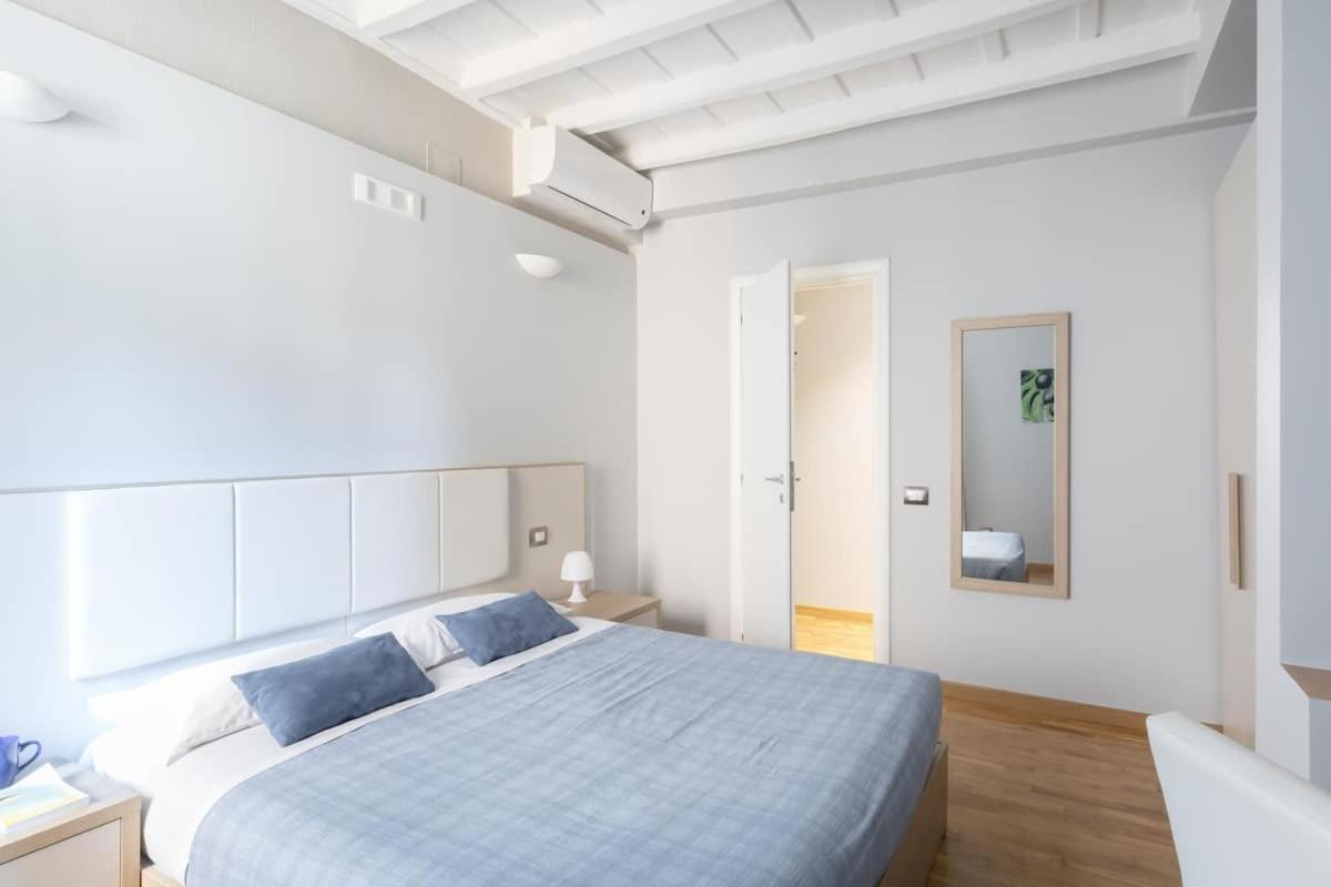 Spanish Steps House Vittoria Рим Экстерьер фото