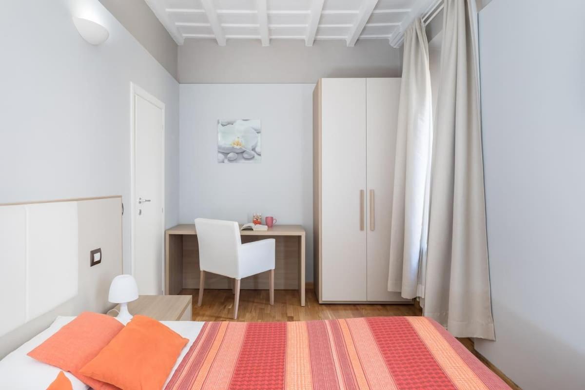 Spanish Steps House Vittoria Рим Экстерьер фото