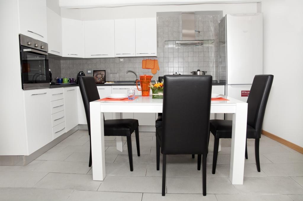 Spanish Steps House Vittoria Рим Номер фото